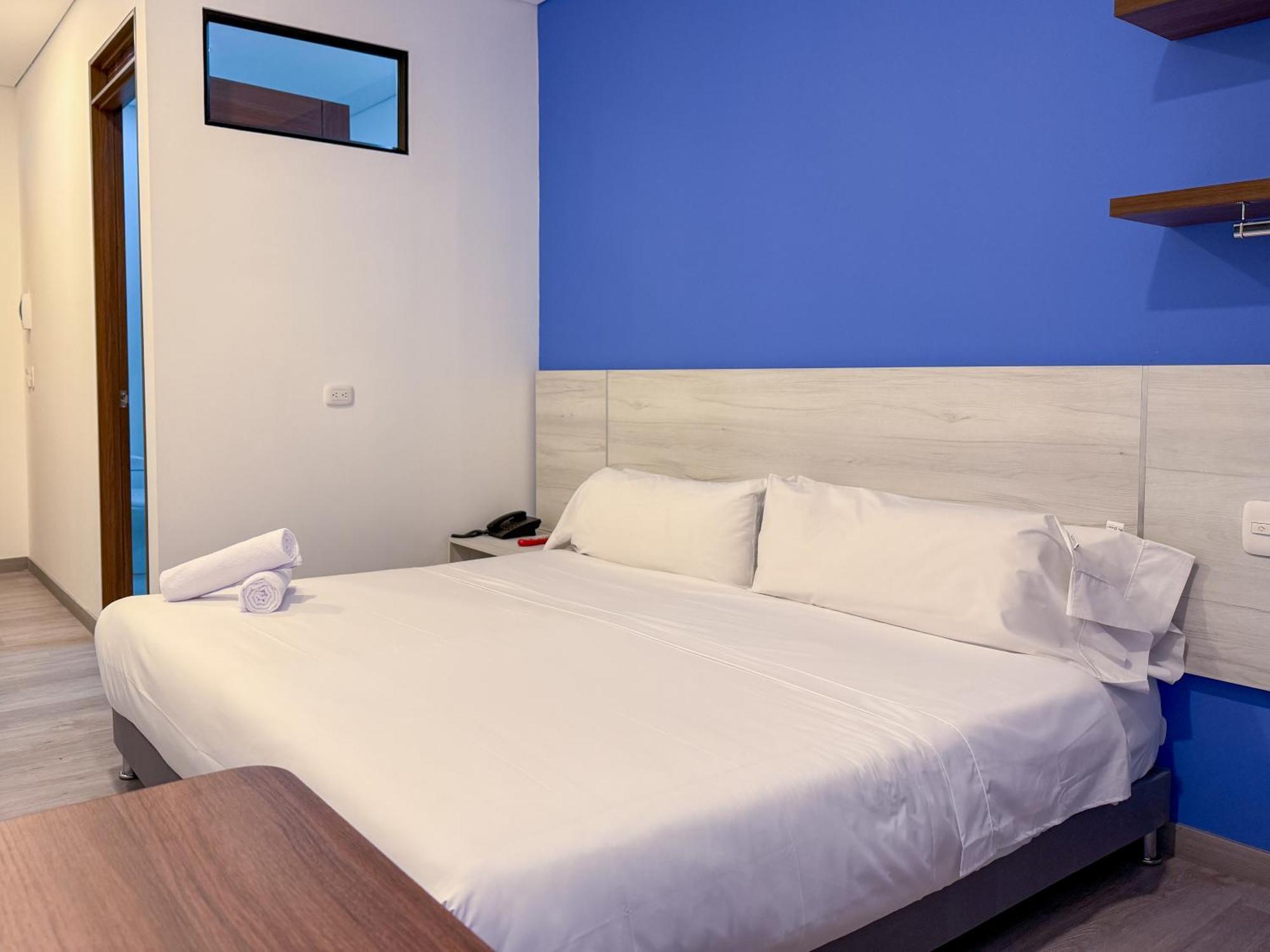 Hotel Apartamentos Regency La Feria Bogotá Dış mekan fotoğraf